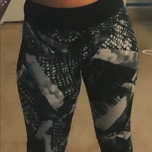 forever 21 printed workout leggings